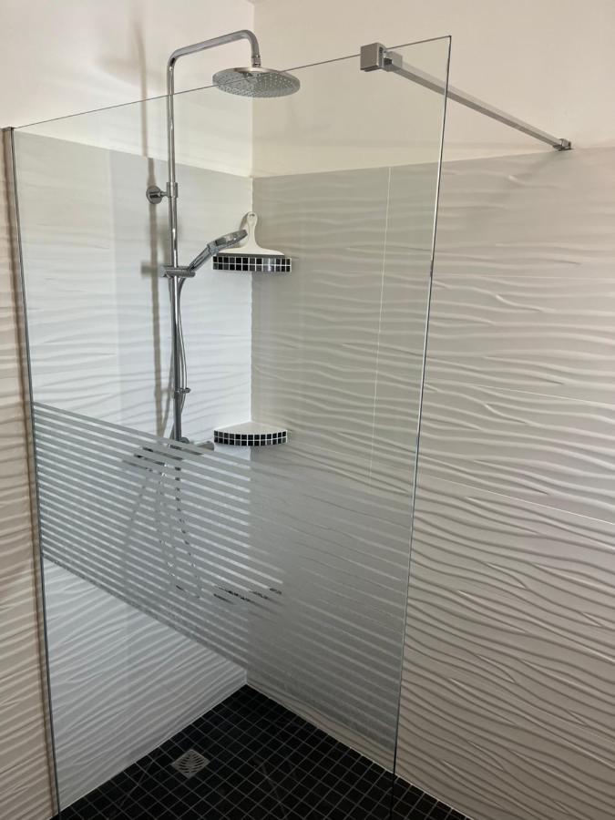 Bel Appartement 2 Chambres Au Coeur Du Village Eyragues Kültér fotó
