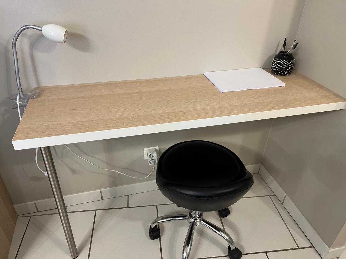 Bel Appartement 2 Chambres Au Coeur Du Village Eyragues Kültér fotó